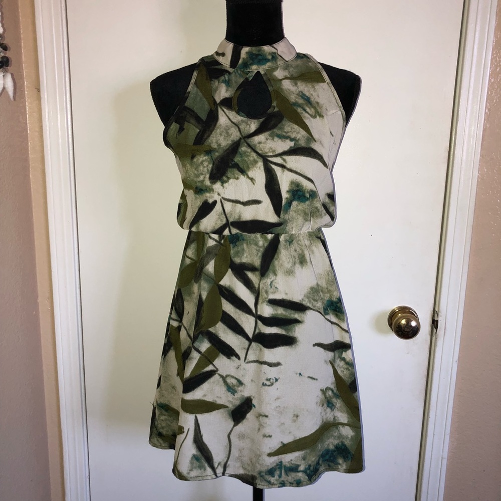 Leaf Print Cutout Dress
